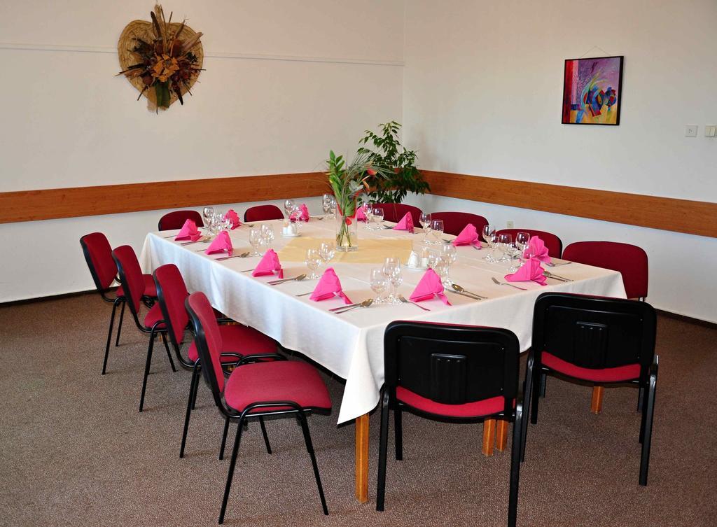 Tatra Hotel Poprad Luaran gambar