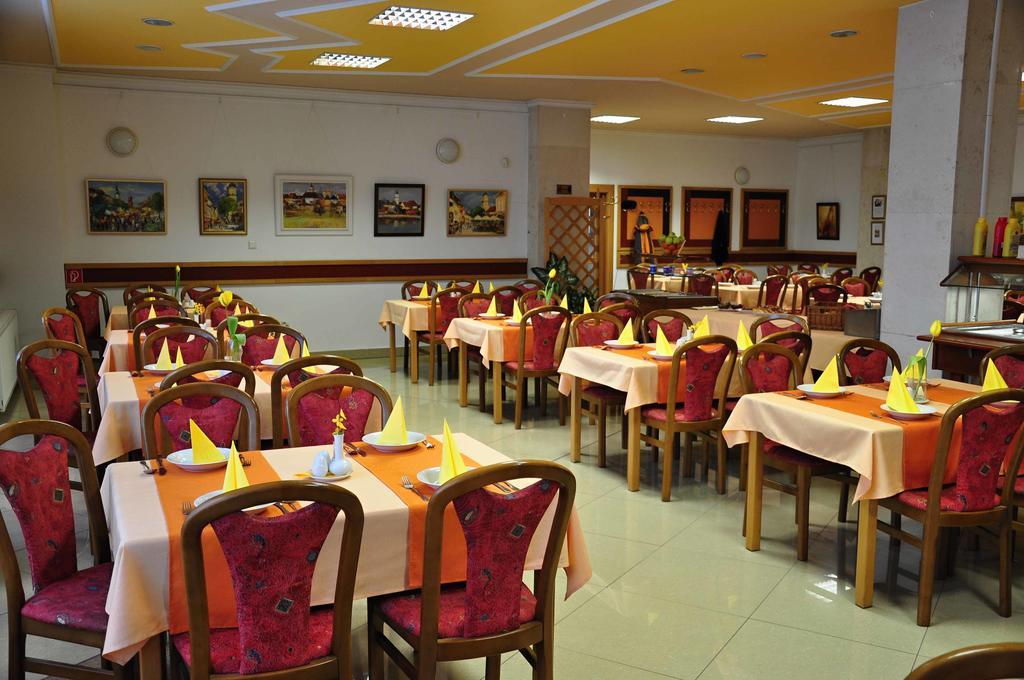 Tatra Hotel Poprad Luaran gambar